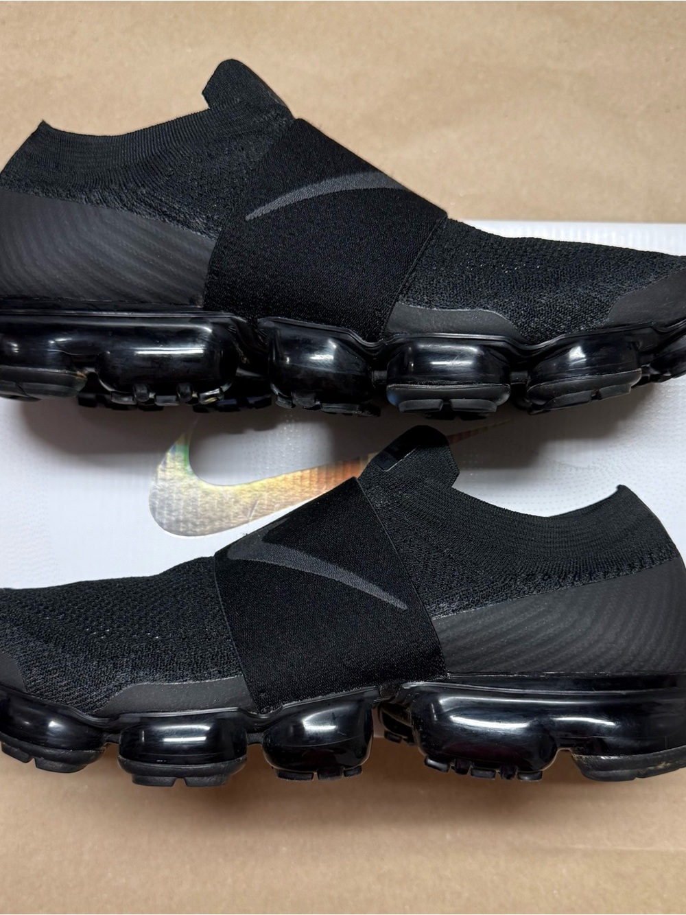 Nike Air Vapormax Moc Triple Black Men’s size 12 running shoes Rare!
